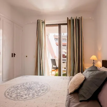 Diamantes 26 - One Bed Апартаменты *