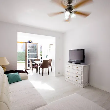 Diamantes 26 - One Bed *